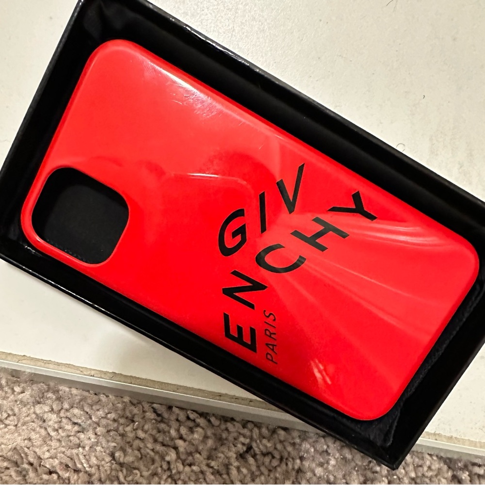 Givenchy IPhone 11 case